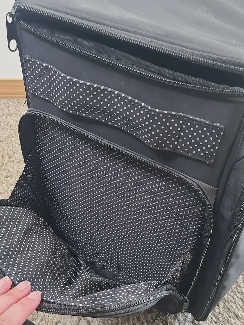 Rolling Black Travel Craft/Scrapbook Case -